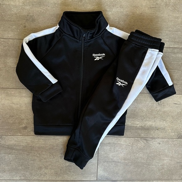 Reebok Other - Reebok 18-24 Month Unisex Track Suit Outfit Full Zip Jacket & Jogger Black White